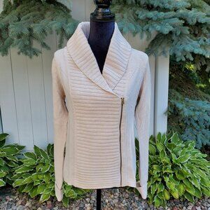 Gap Cream Knit Sweater with Gold Zip Front, Size M